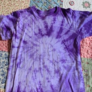 Super cute Tie-dye shirt 💜💜💜